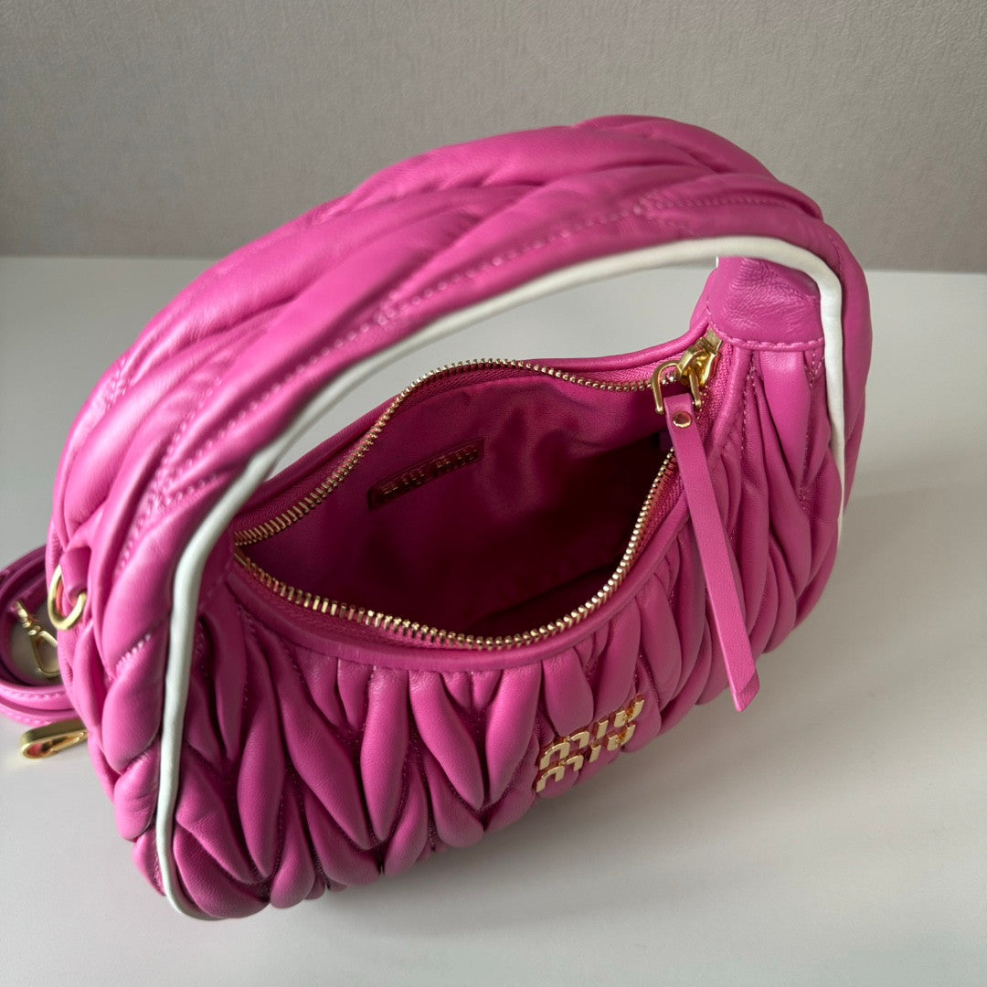 Miu Miu Hobo Wonder Bag In Pink