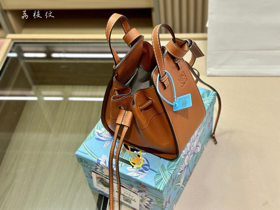 Loewe Hammock Bag