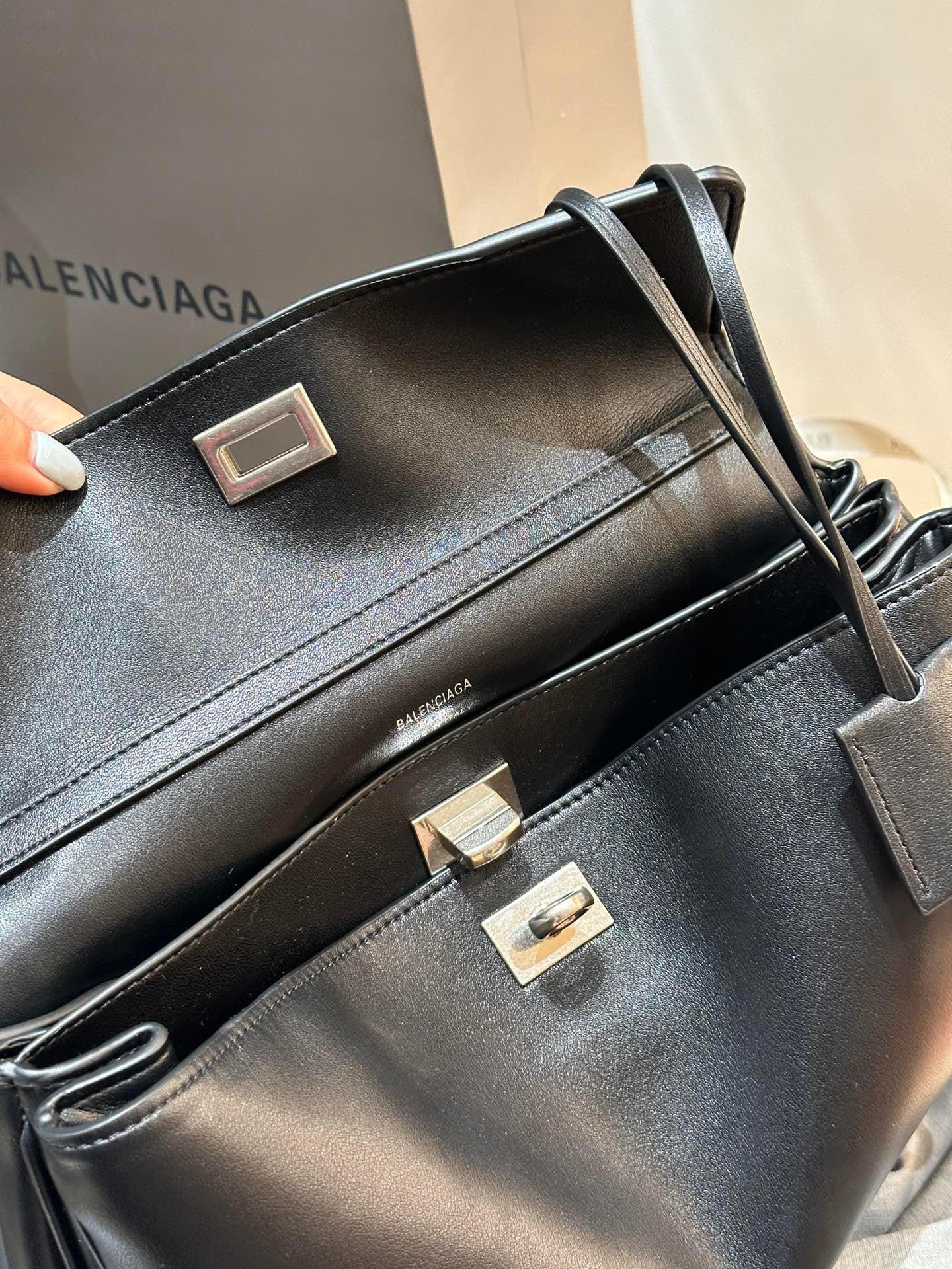 Balenciaga Rodeo bag