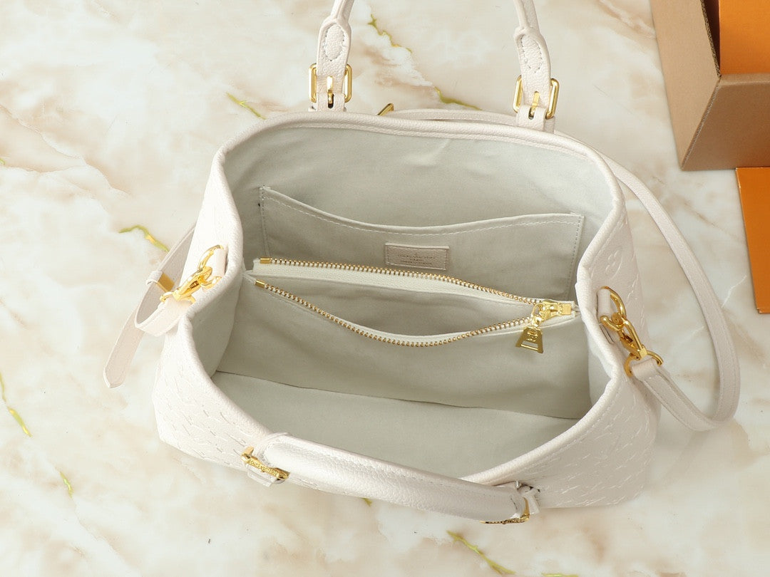 Louis Vuitton Babylone Tote