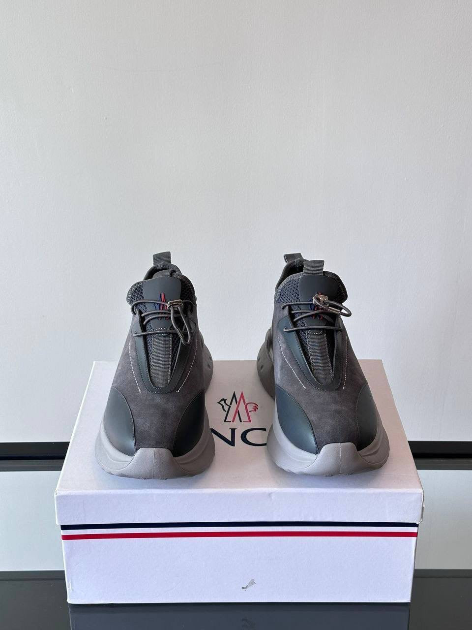 Moncler sneakers grey