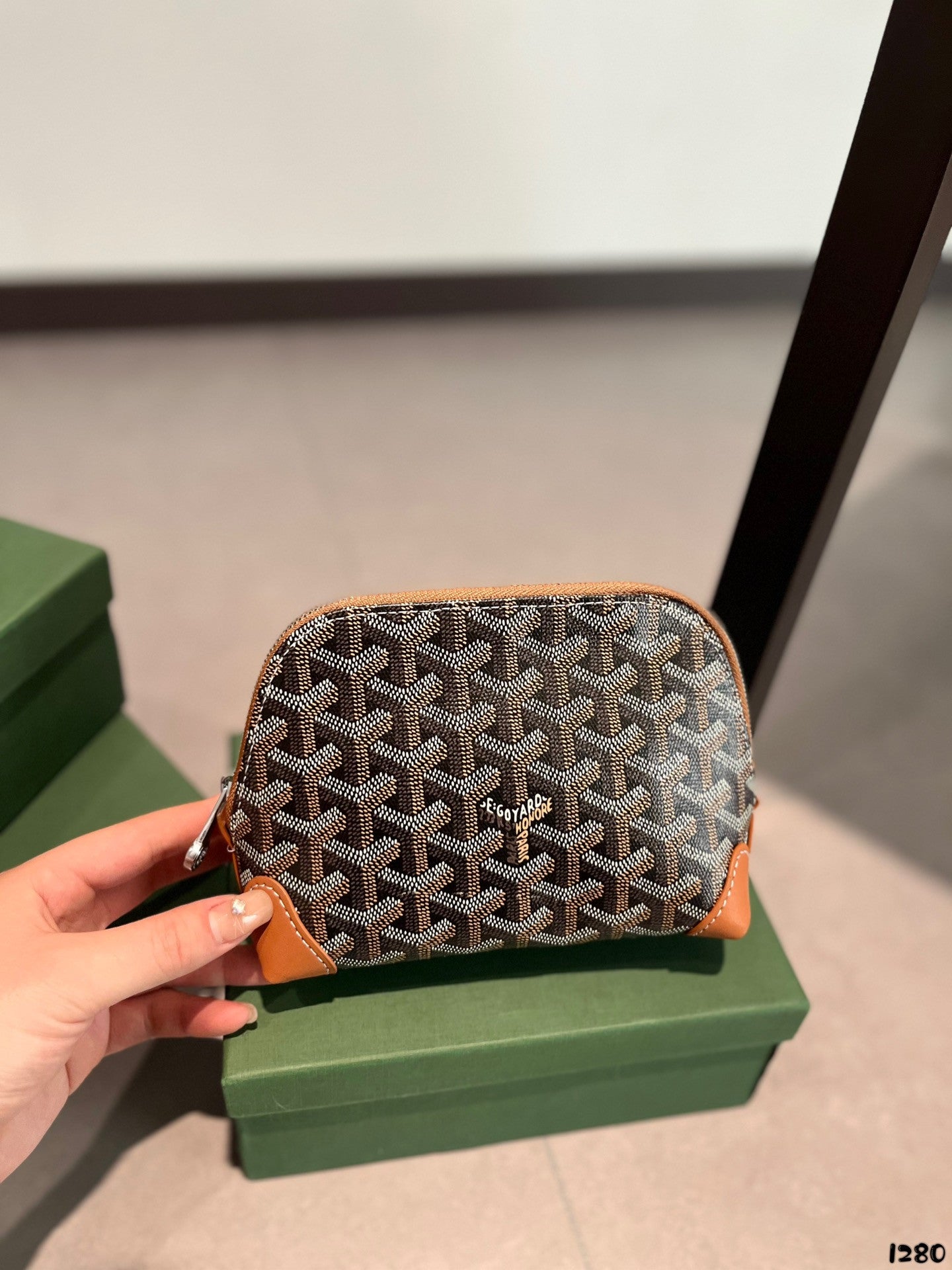 Vendome Cosmetic Pouch