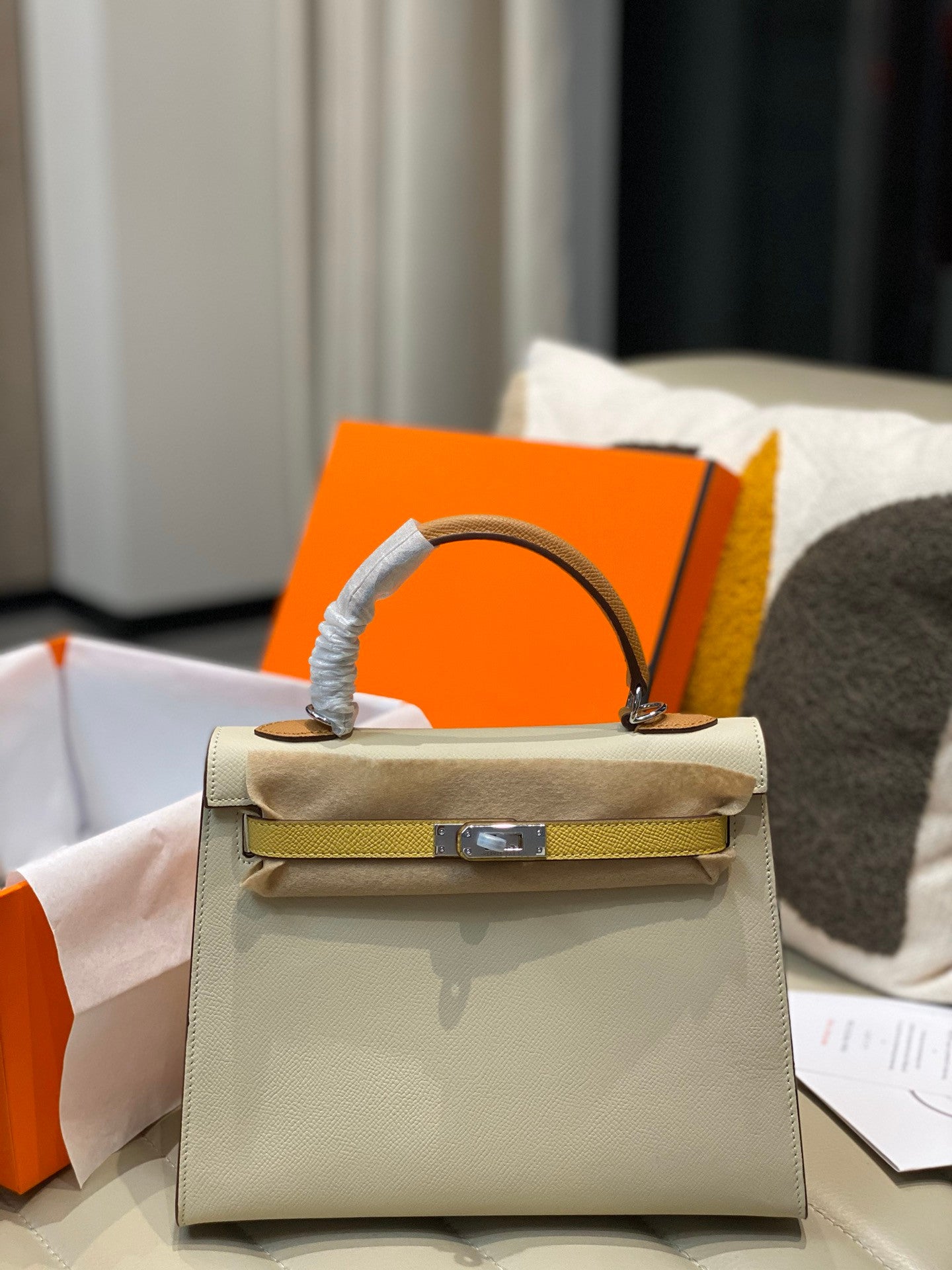 Hermes Kelly 28