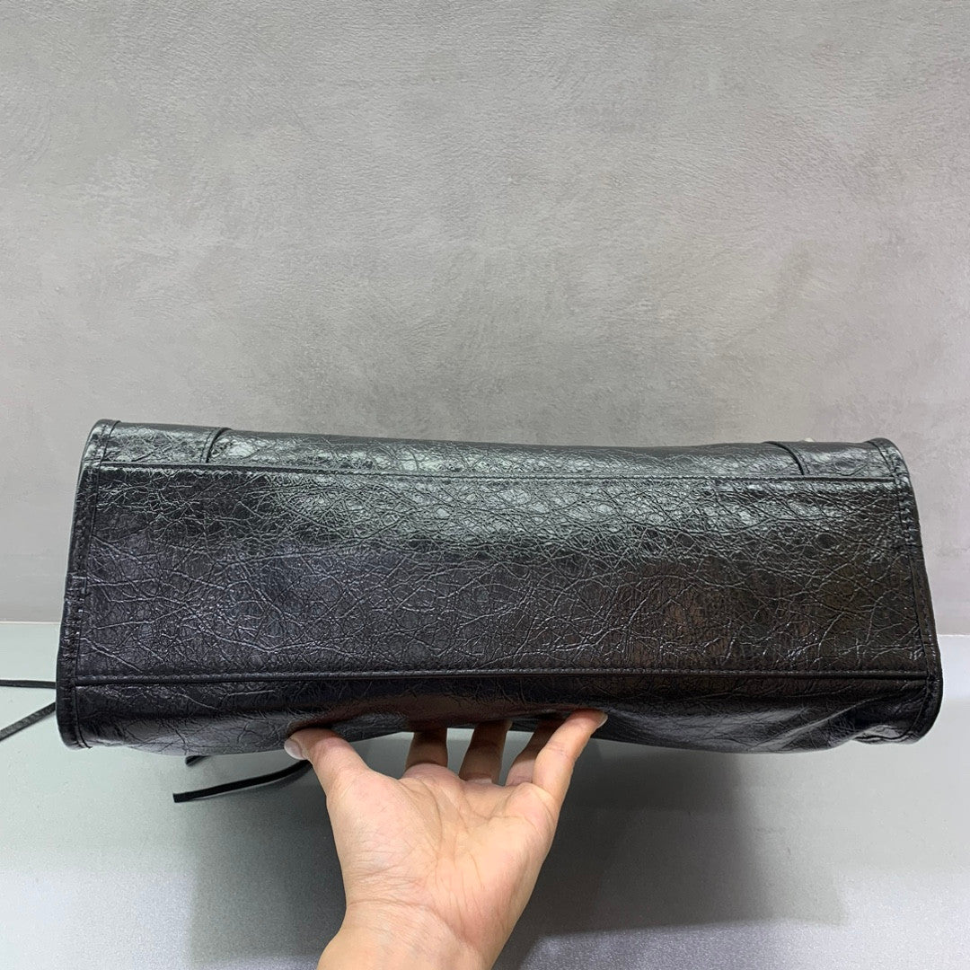 Balenciaga Le city bag