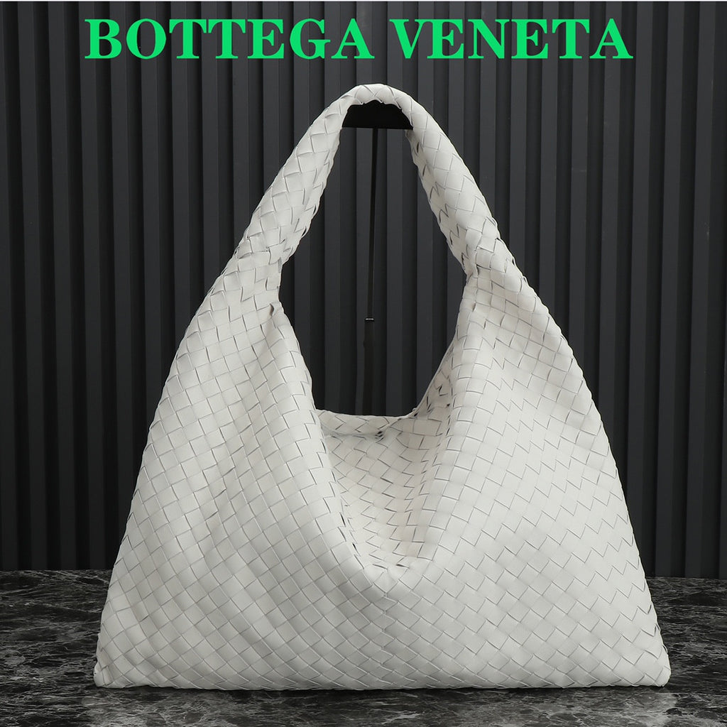Bottega Veneta Hop Bag