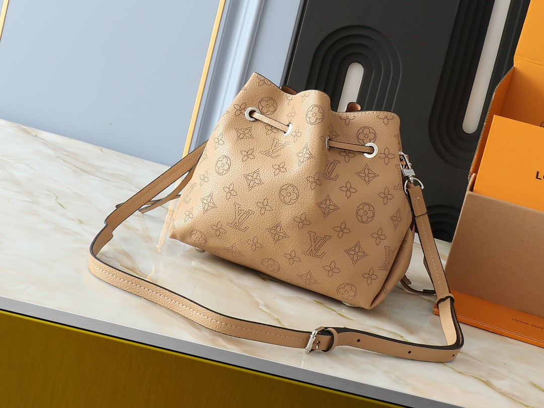 Louis Vuitton Bella bag