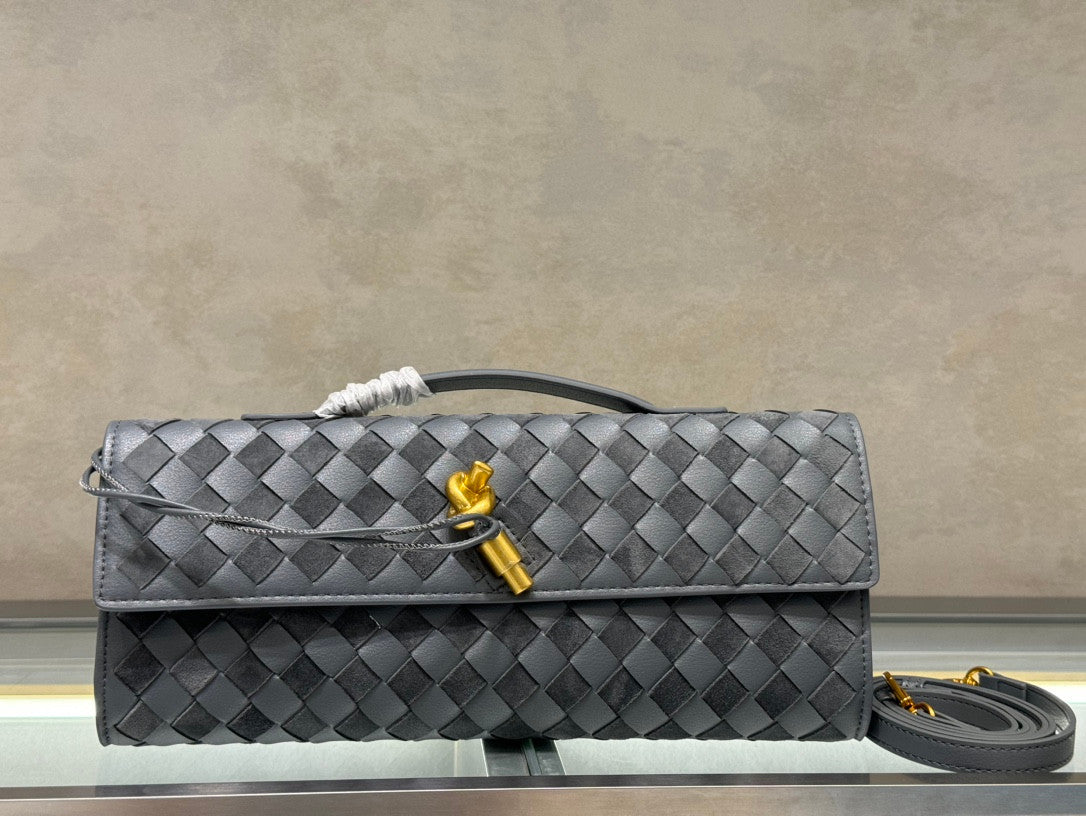 Bottega Veneta clutch grey