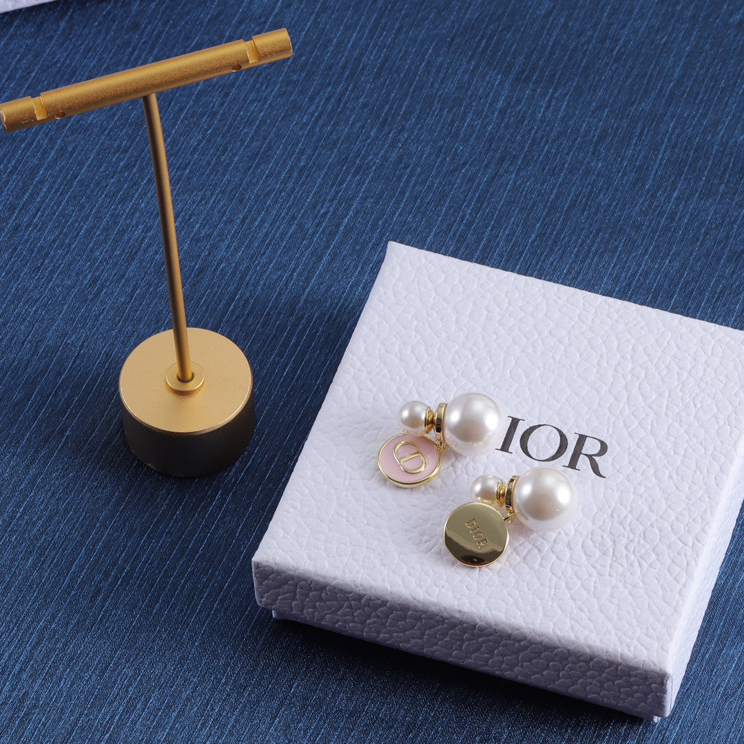 Dior earring CD