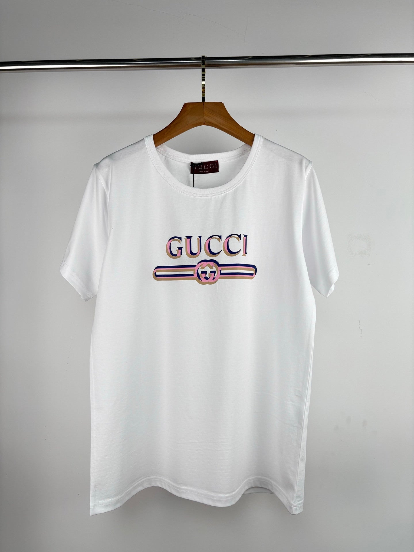 Gucci logo t shirt