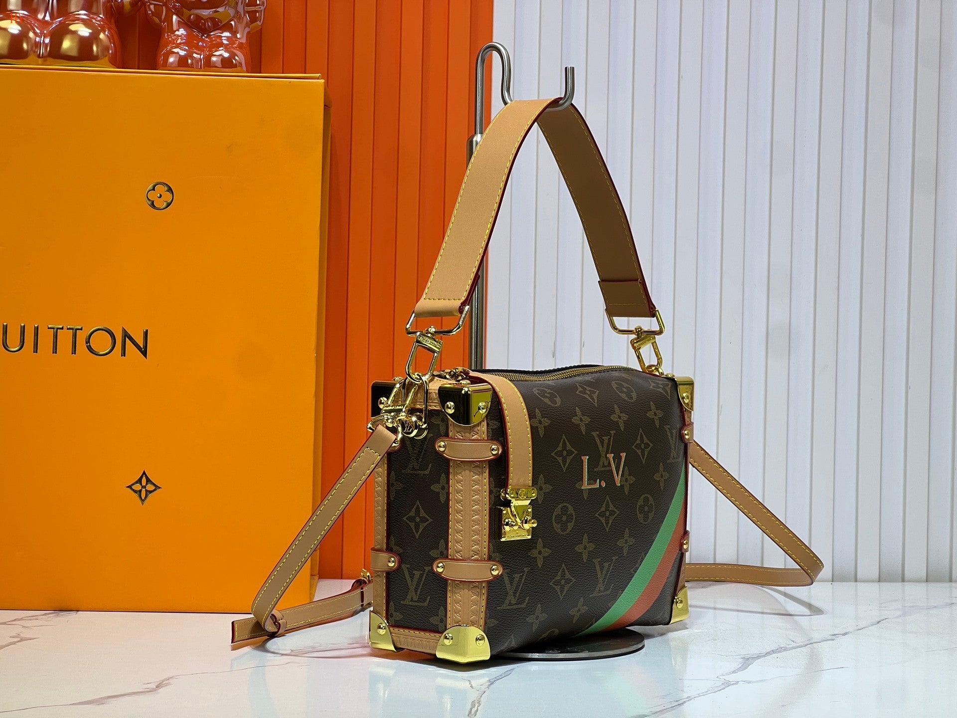 Louis Vuitton handbag LV