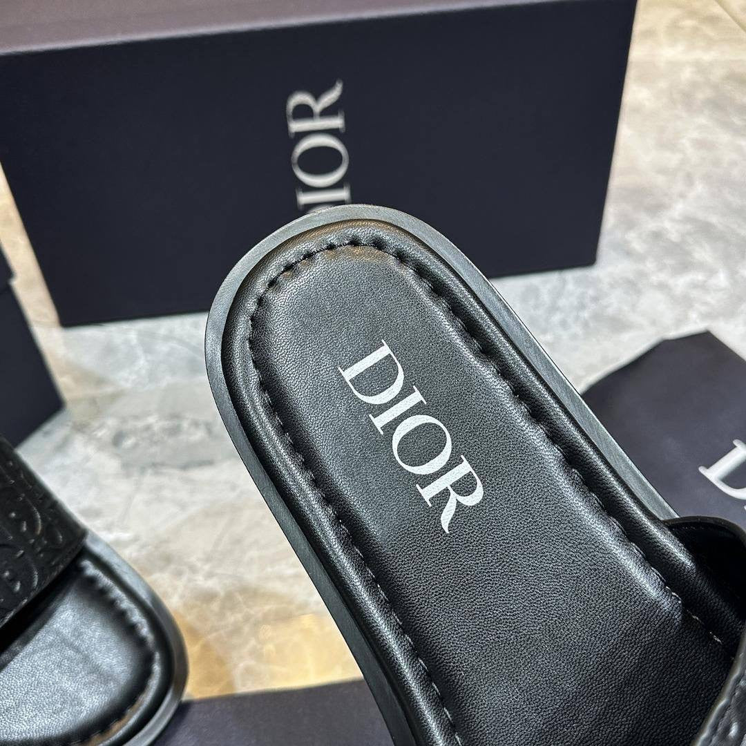 Dior slippers black
