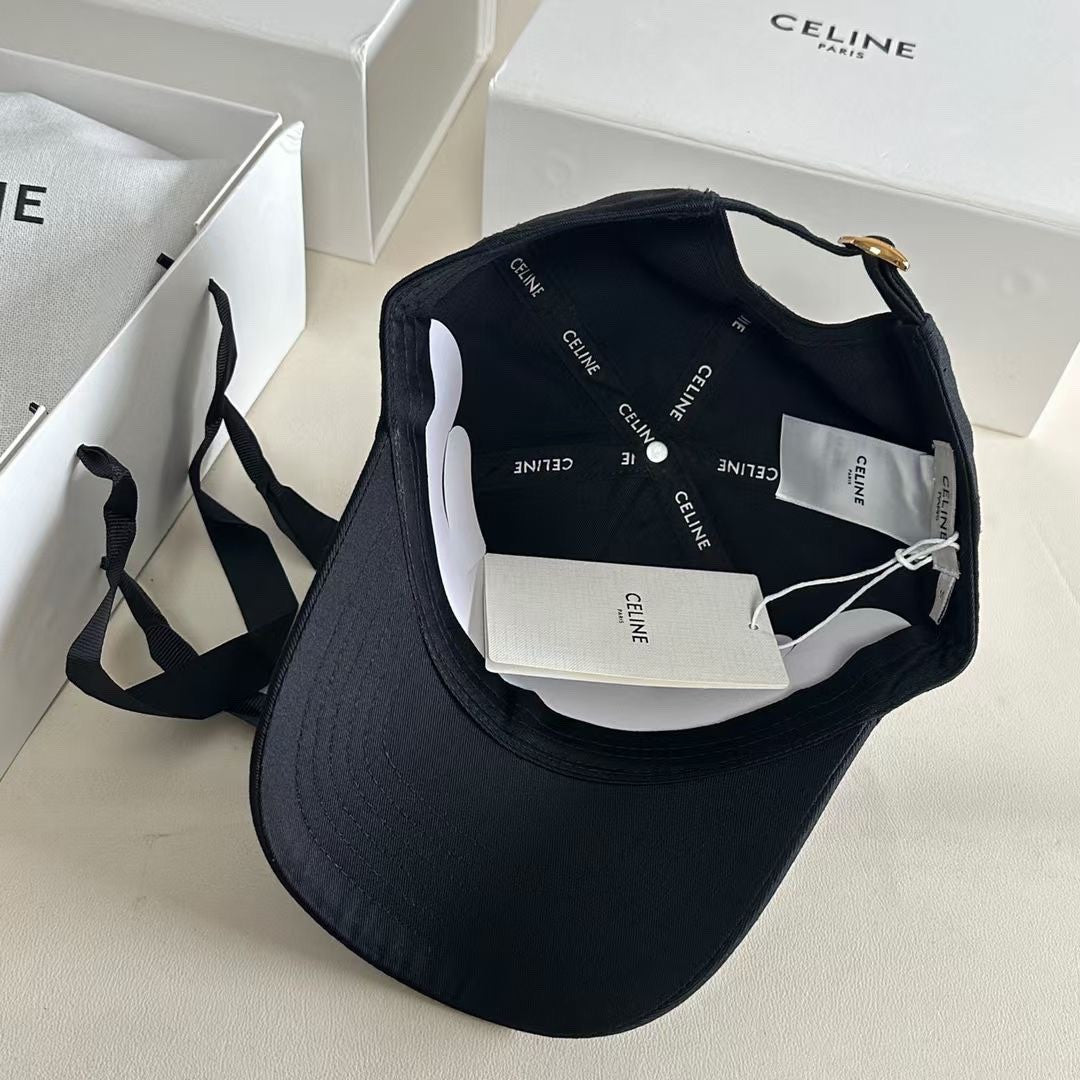 Celine cap black