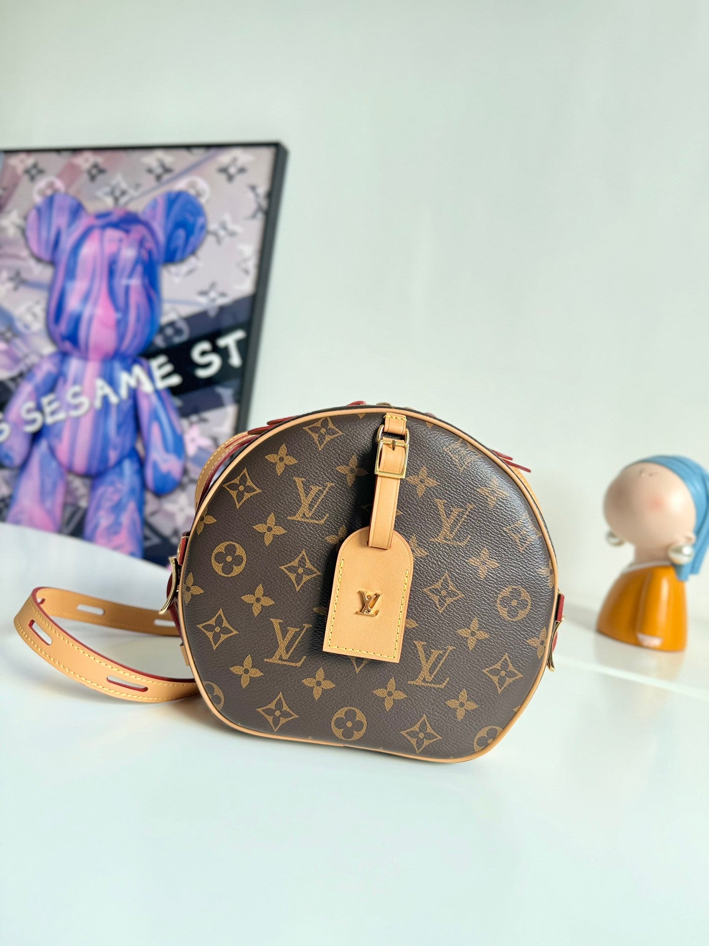 Louis Vuitton Chapeau Bag