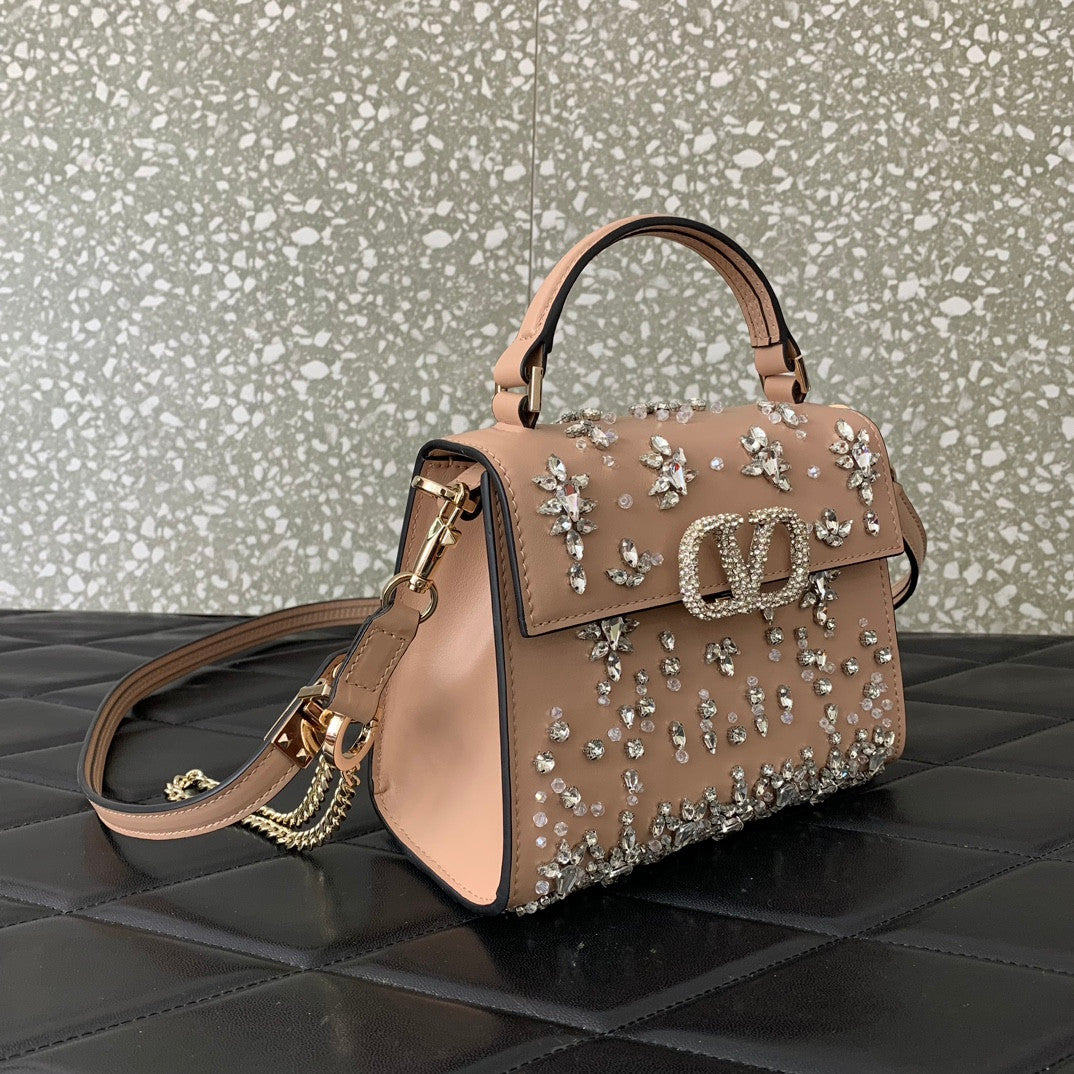 Valentino Garavani vsling bag