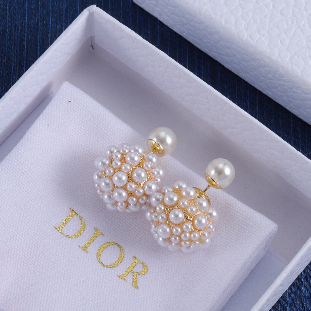 Dior earring