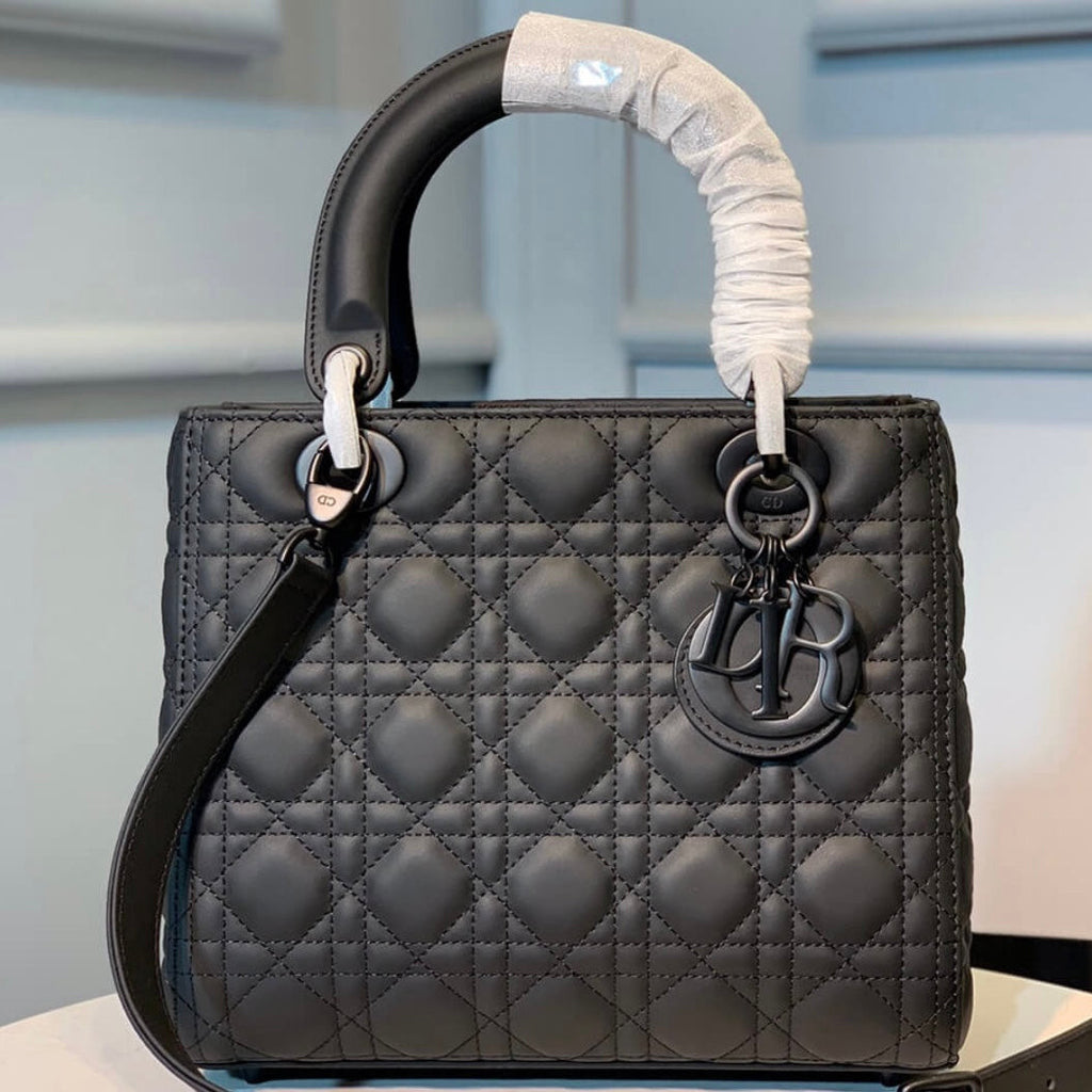 Dior Medium Bag In Black