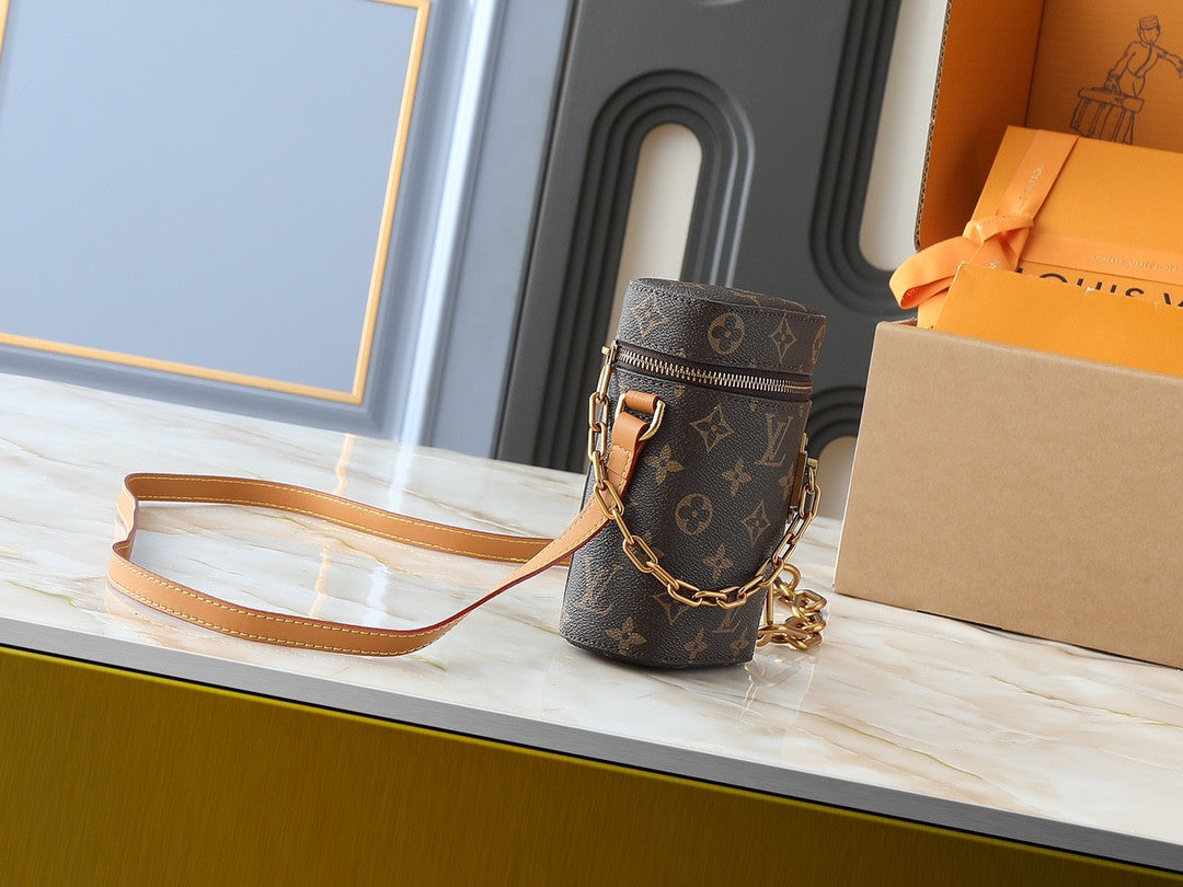 Louis Vuitton phone box