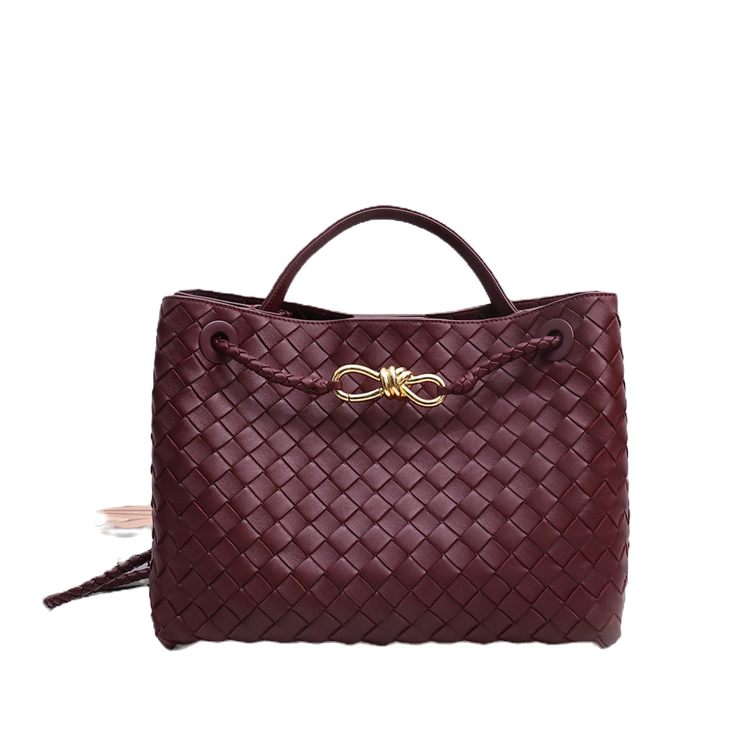 Botegga Venetta Leather Bag