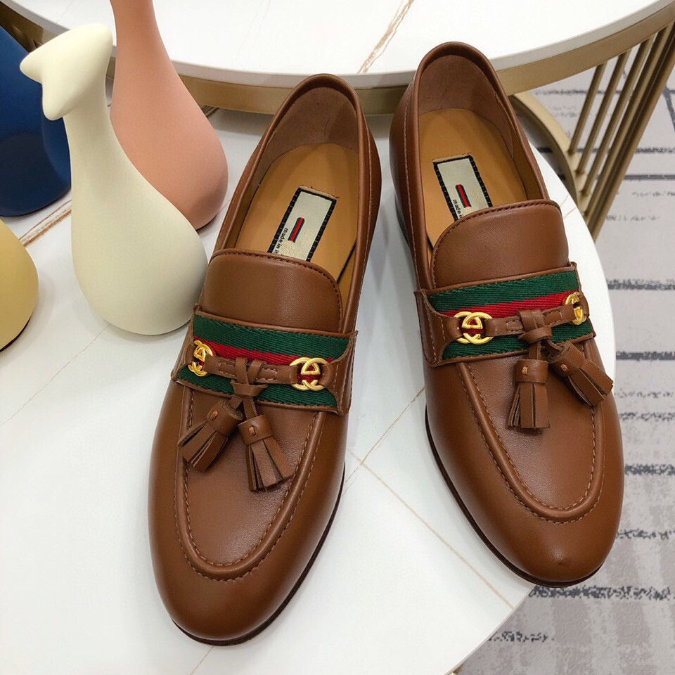 Pantofi Gucci maro