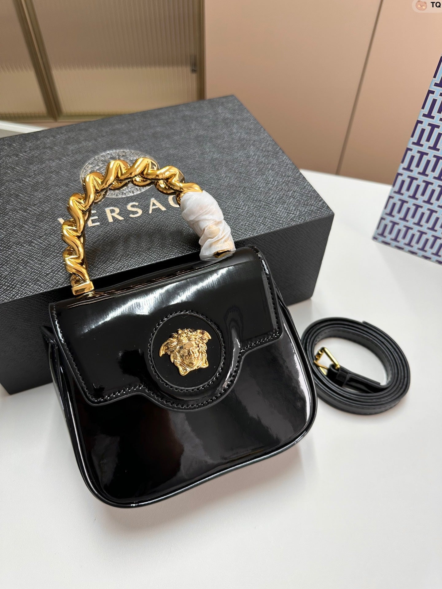 Geantă Versace Mini Neagră