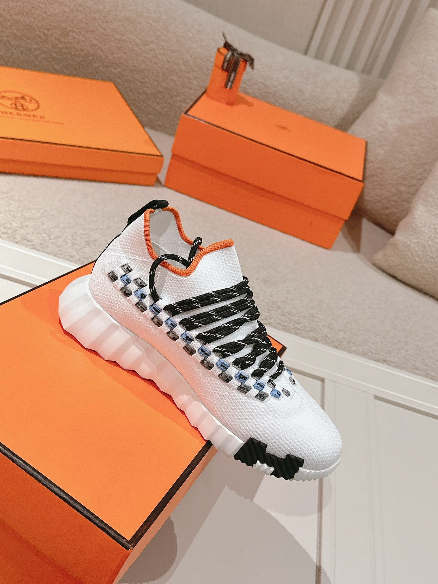Hermes trainers sport
