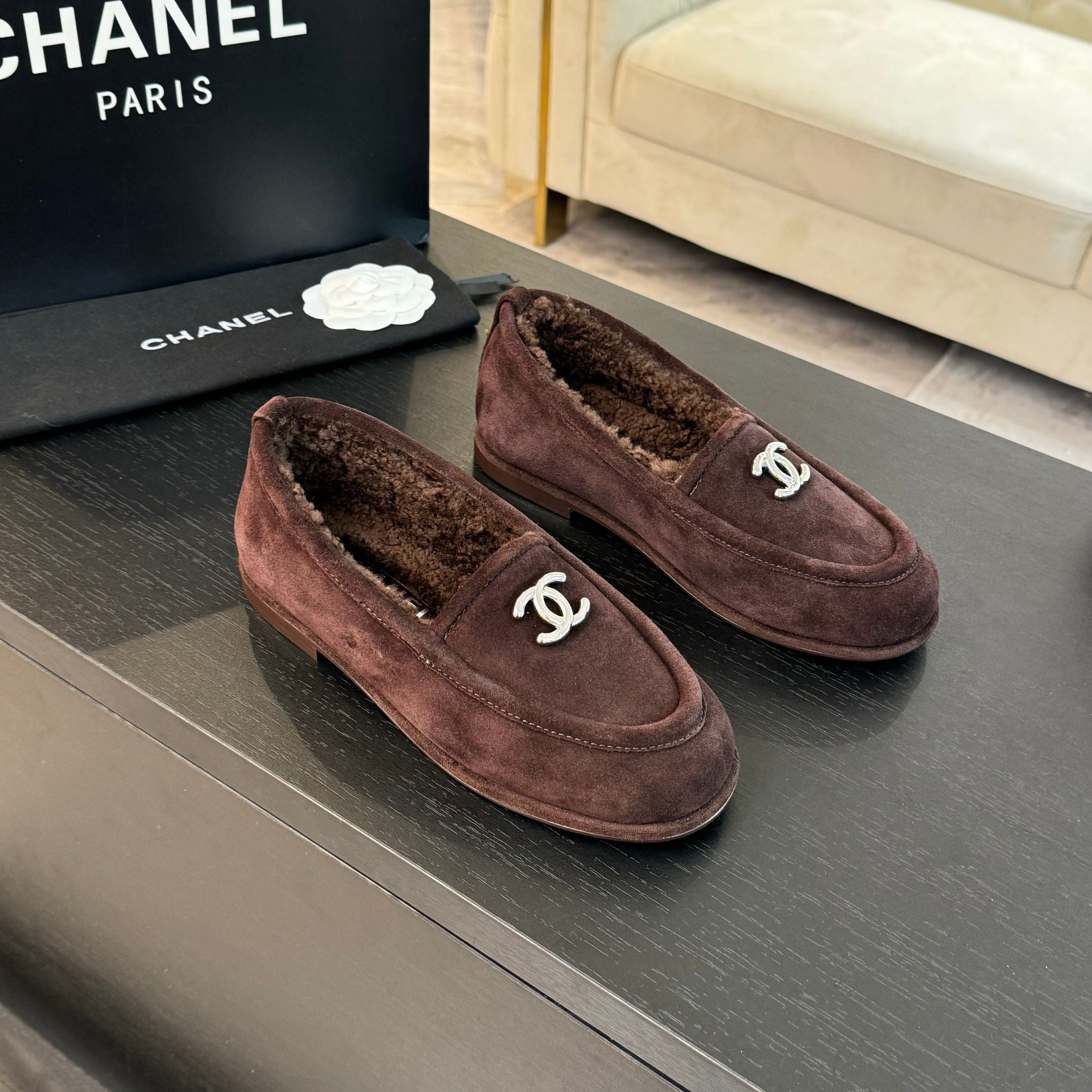 Mocasini Chanel maro