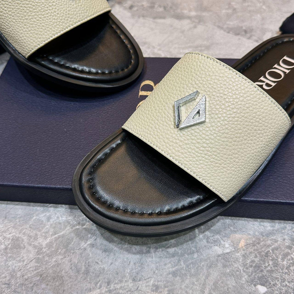 Dior slippers unisex