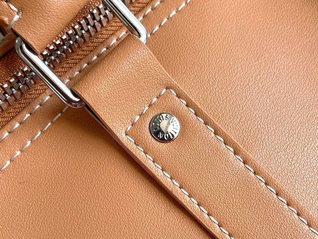 Travel bag Louis Vuitton