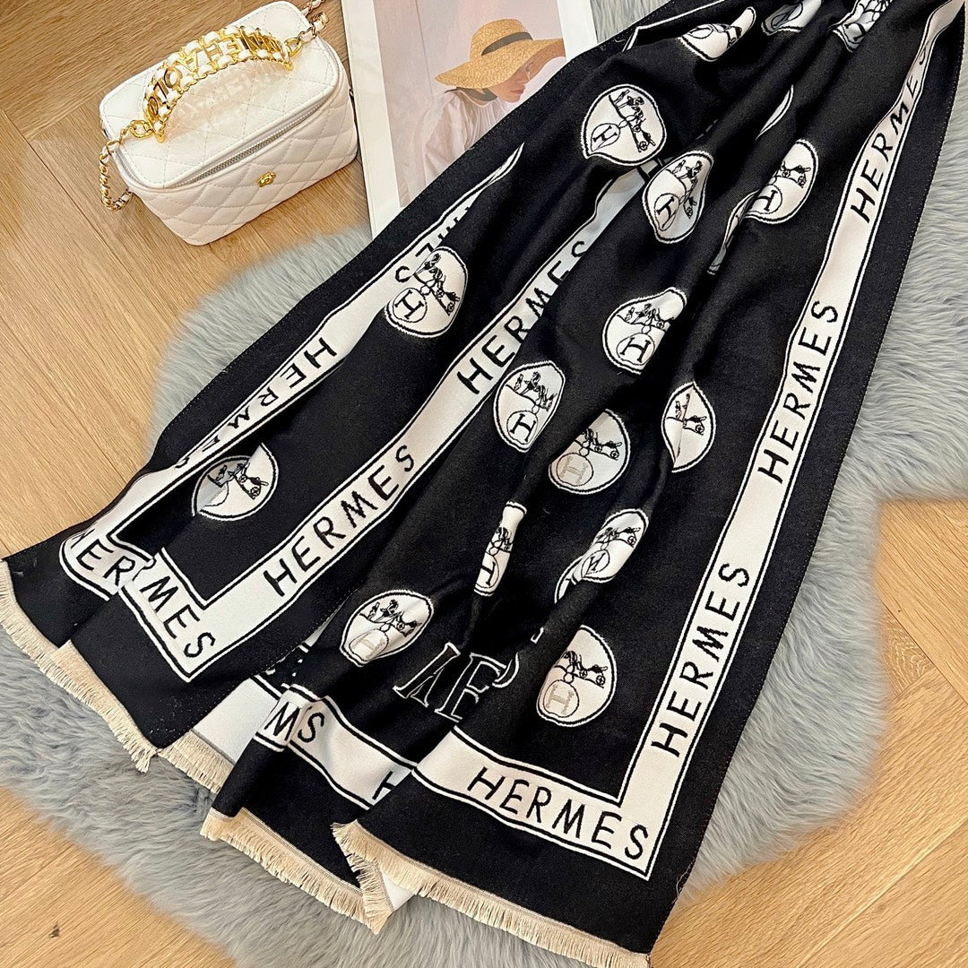 Hermes shawl