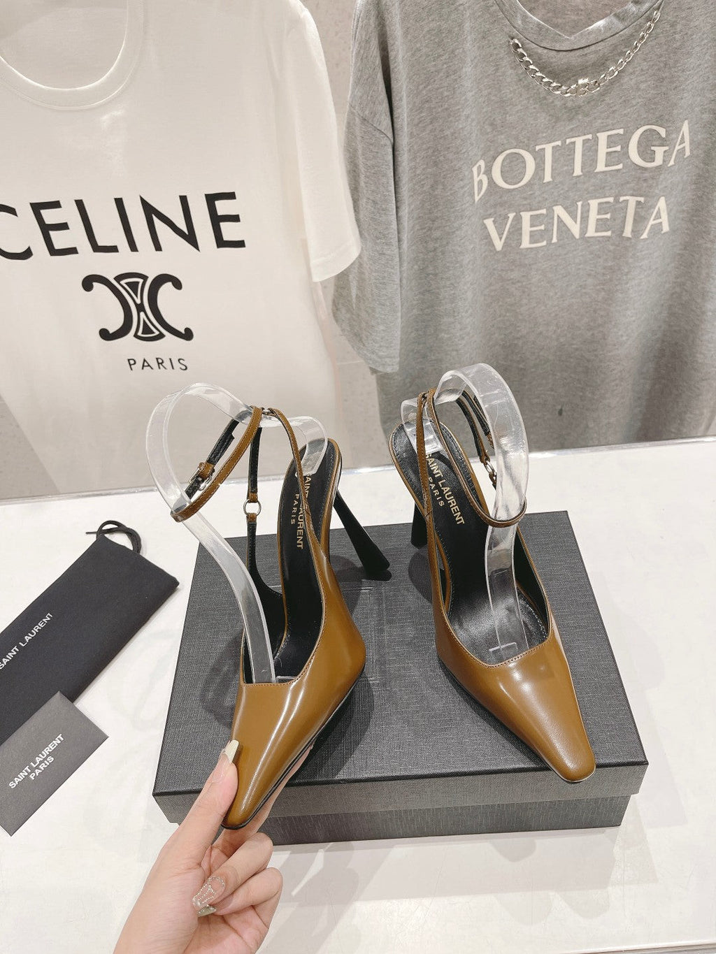 Tocuri înalte YSL