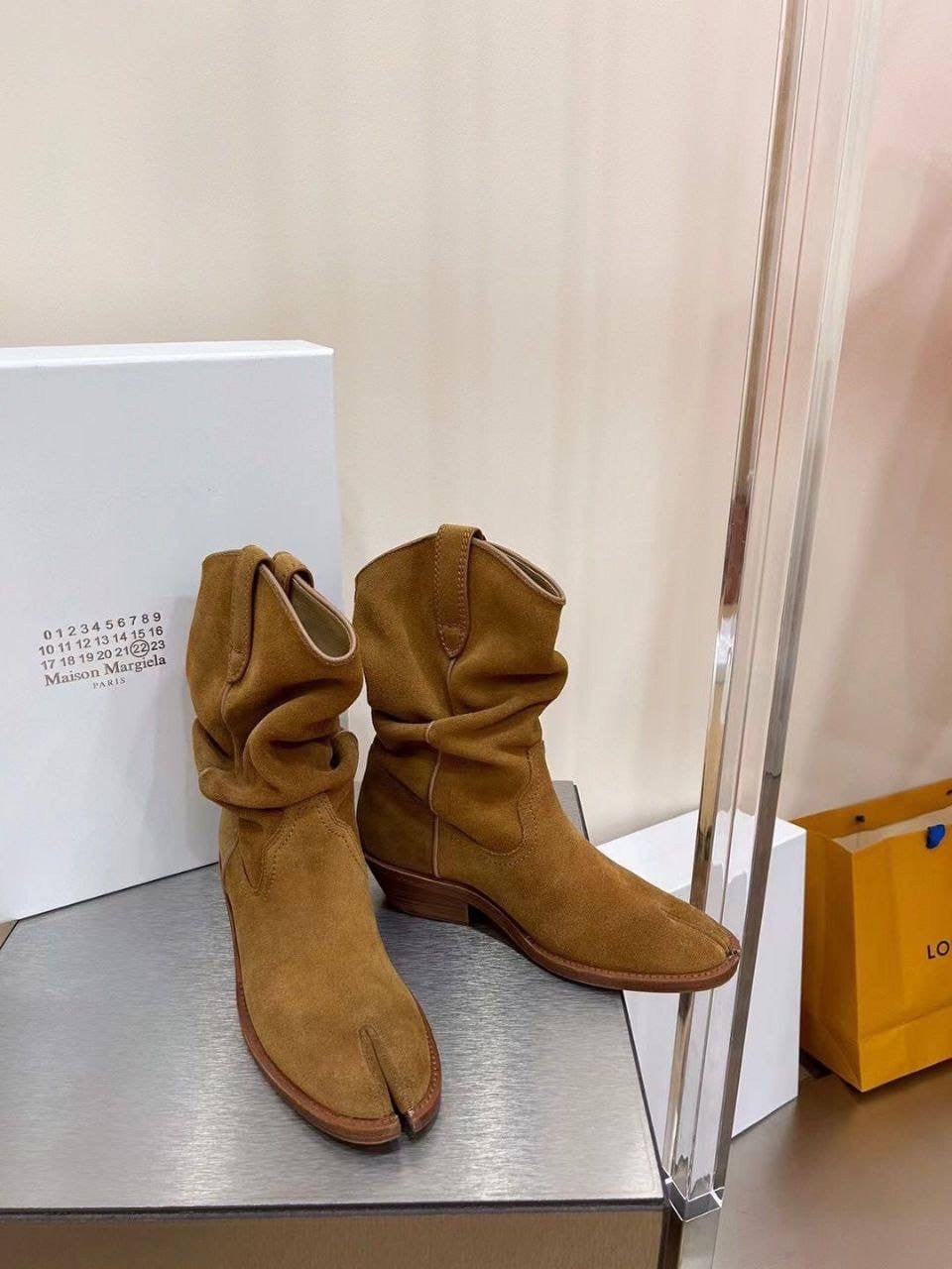 Ghete Maison Margiela maro
