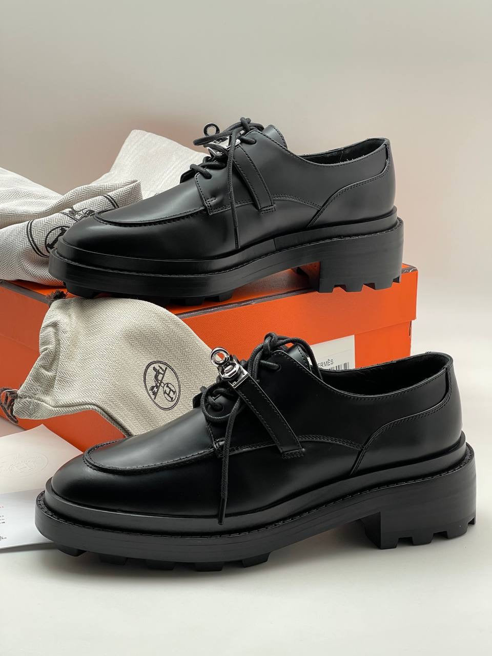 Pantofi Hermes