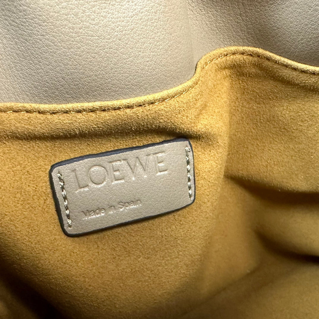 LOEWE flamenco bag