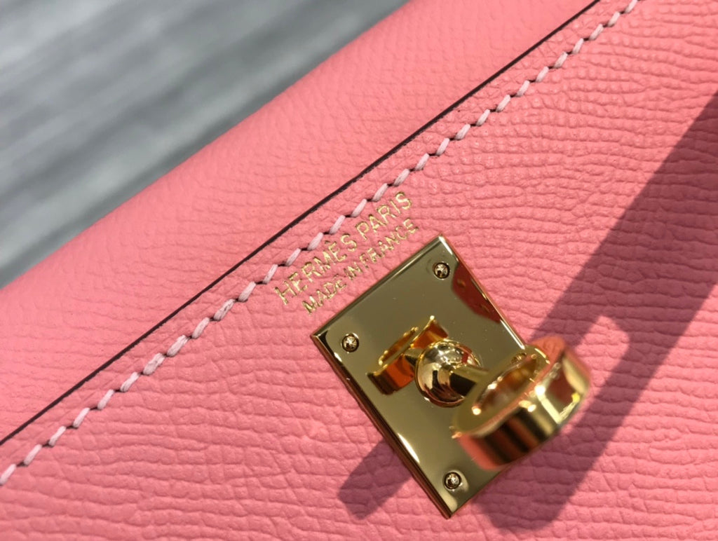 Hermes Kelly Mini în roz