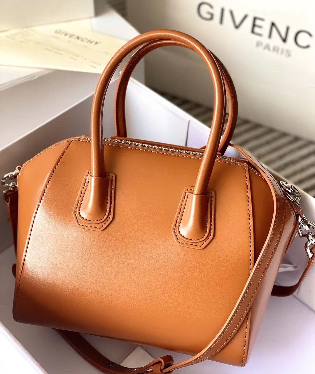 Givenchy Antigona bag brown
