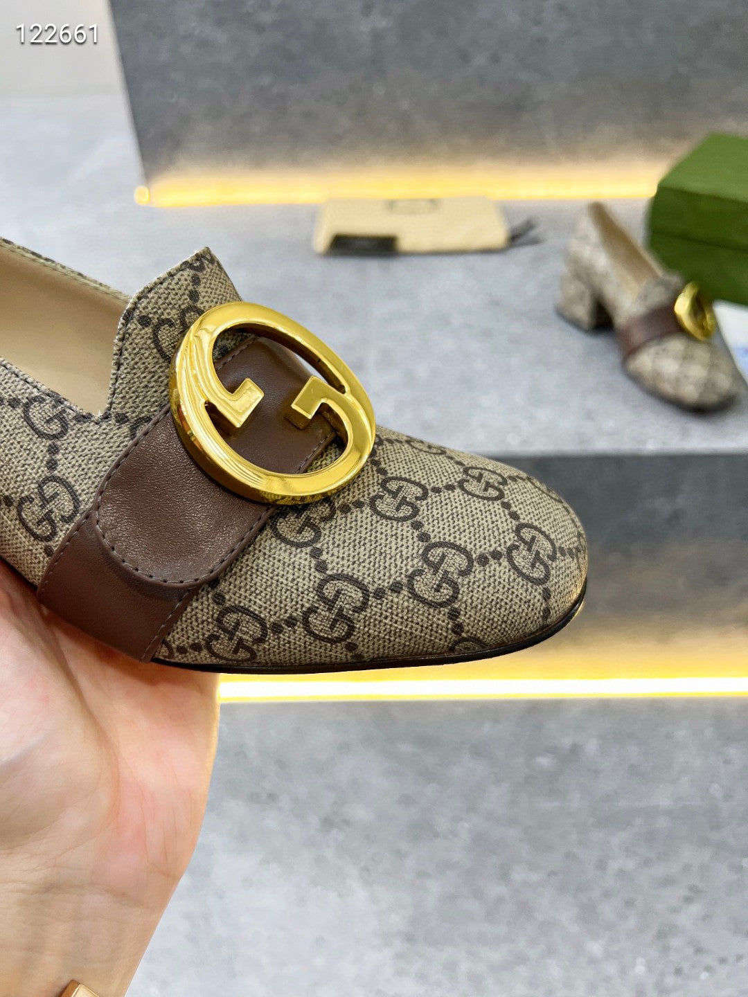Pantofi Gucci