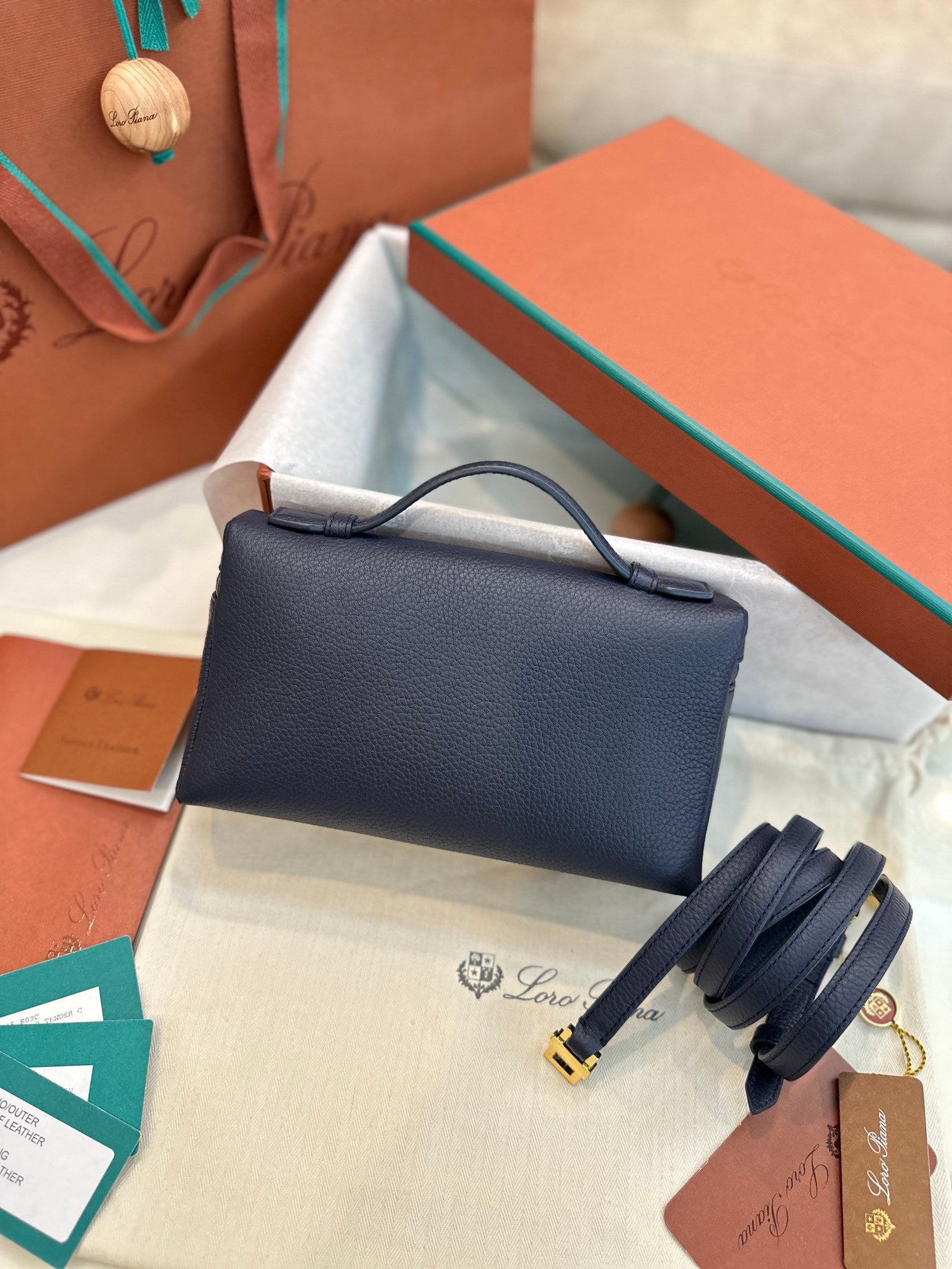 Loro Piana Bag L19