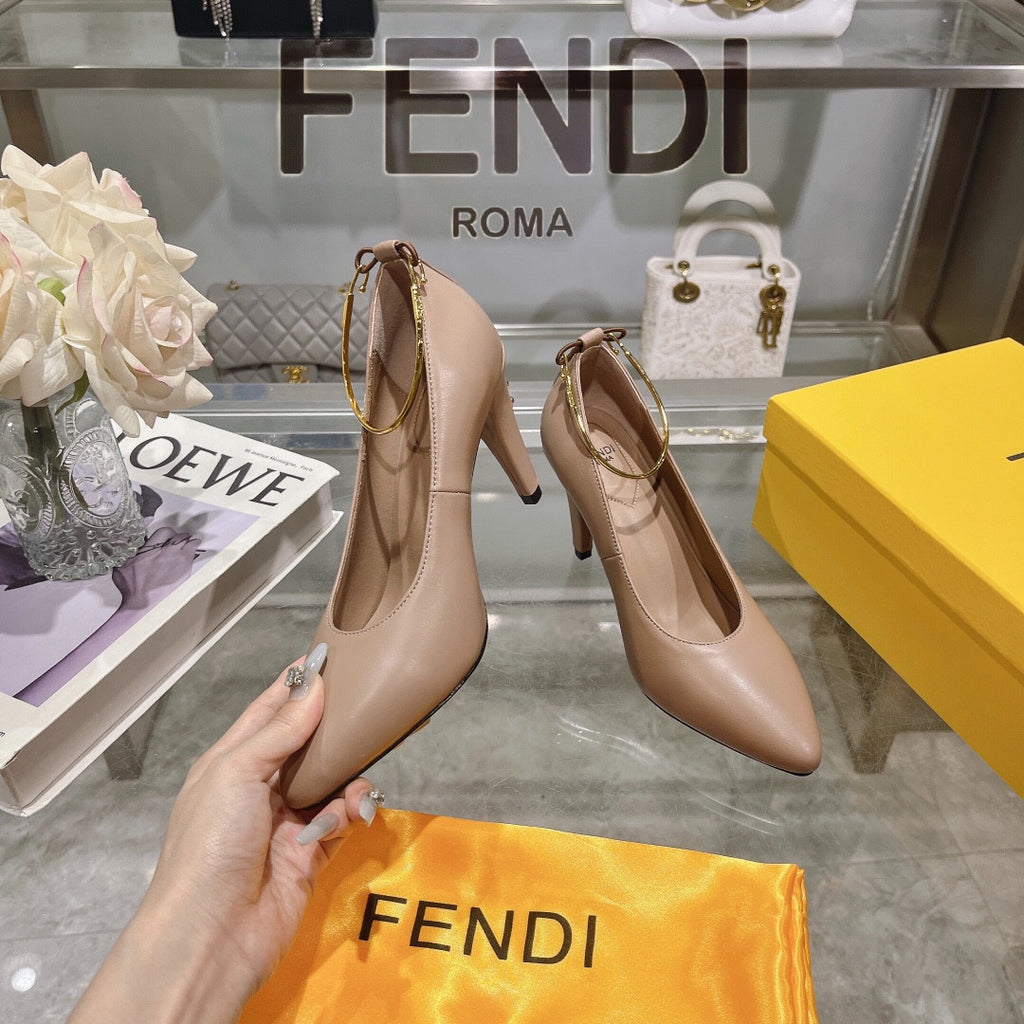 Pantofi Fendi