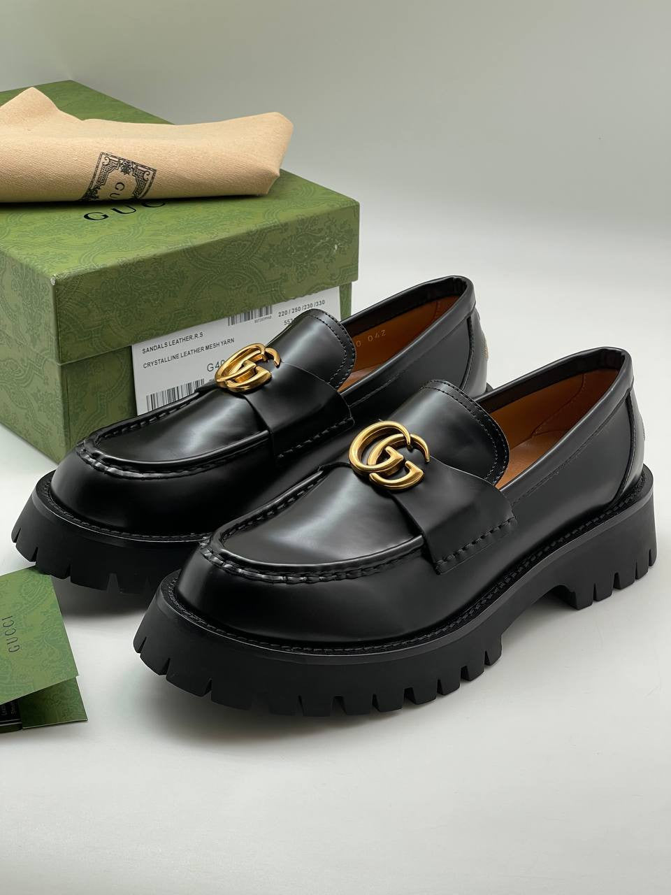 Mocasini din piele Gucci