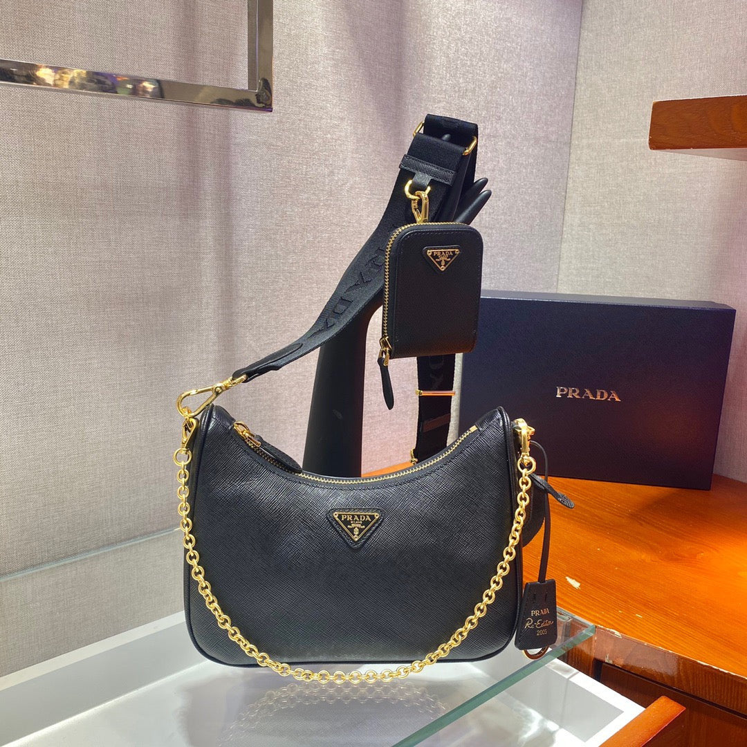 Prada Re-Edition 2005 Saffiano Shoulder Bag