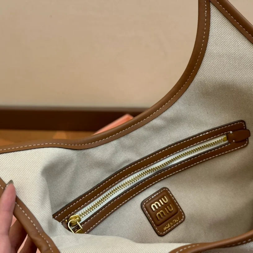 Miu Miu Tote Bag In Natural