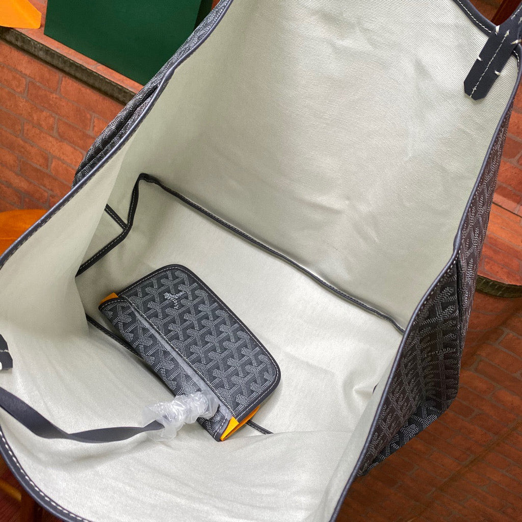 Goyard Saint Louis Tote Grey
