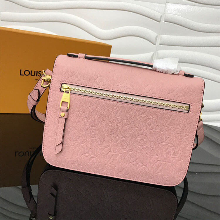Geantă Louis Vuitton Metis Nouă