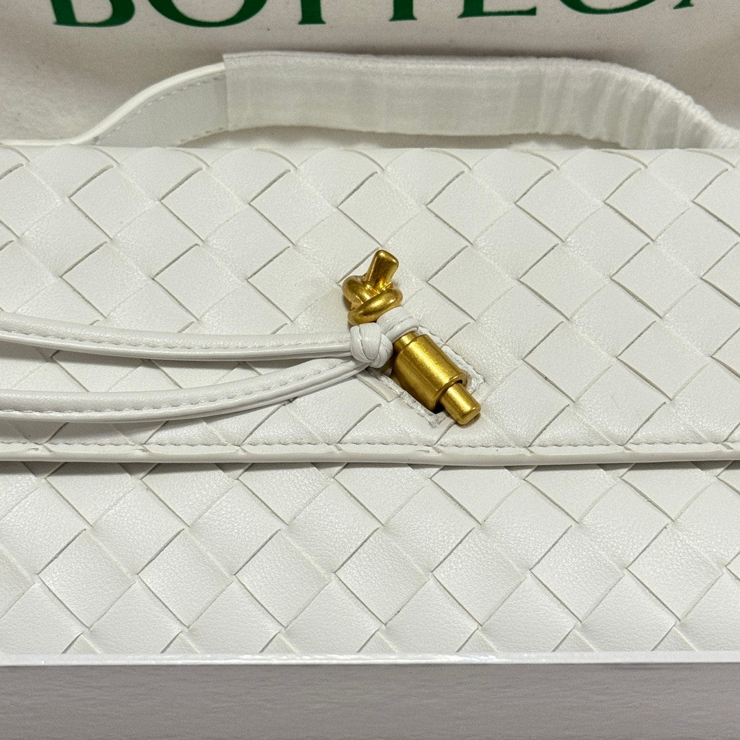 Bottega Veneta clutch Andiamo