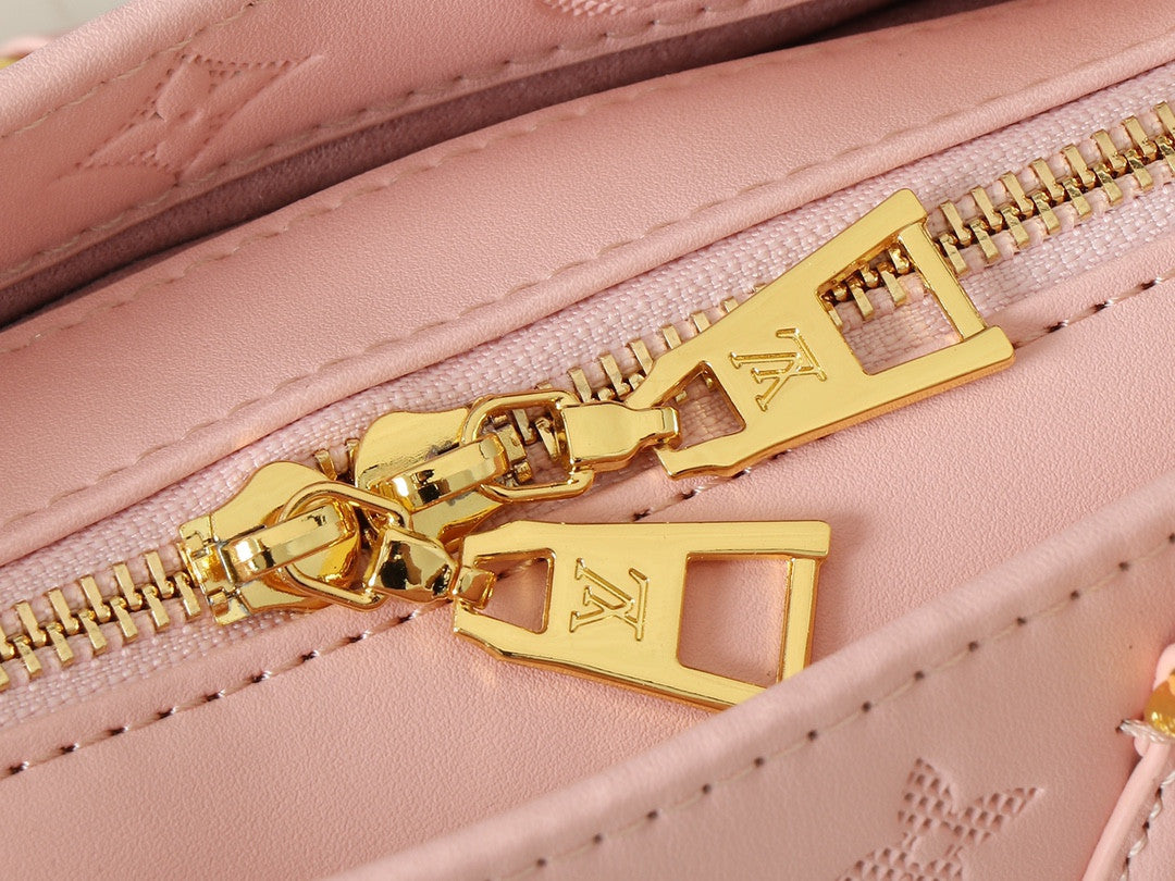 Louis Vuitton east west