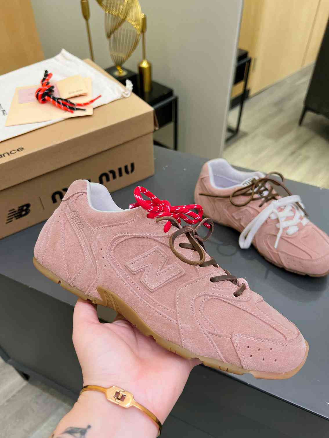 Miu Miu * New Balance sneakers pink