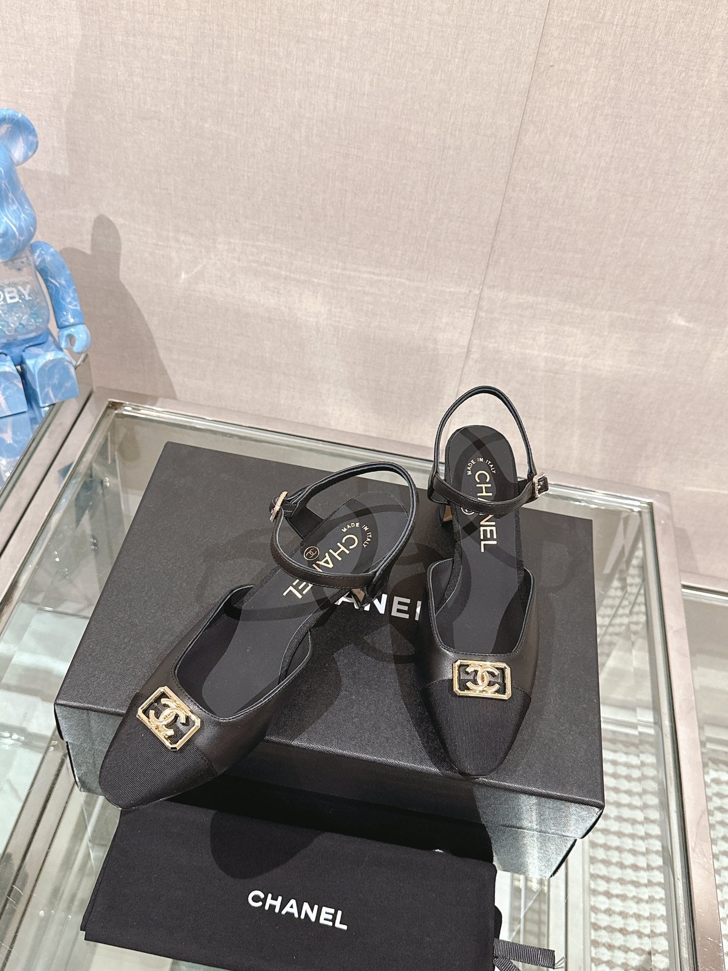 Pantofi Chanel