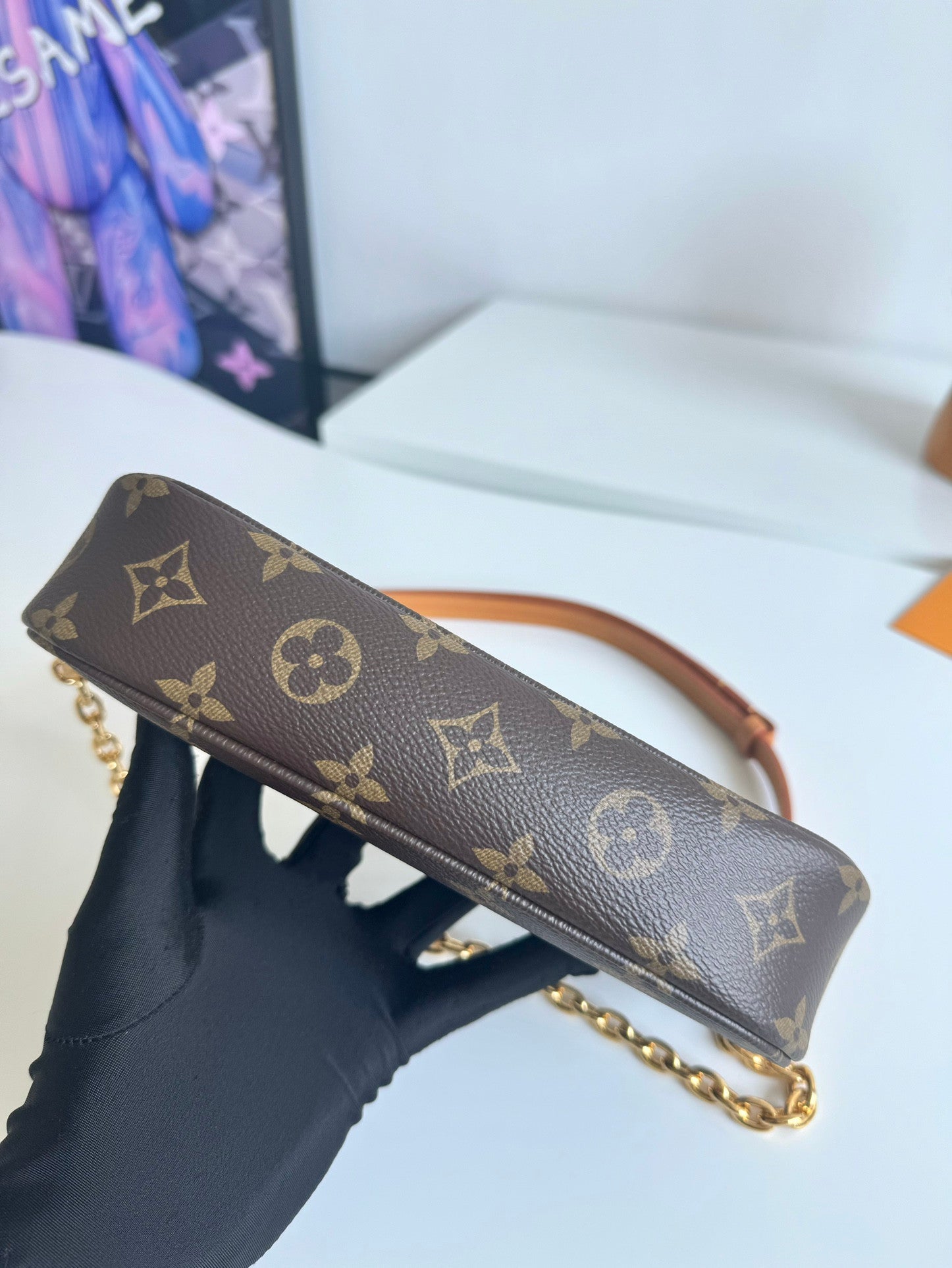 Louis Vuitton Wallet on chain