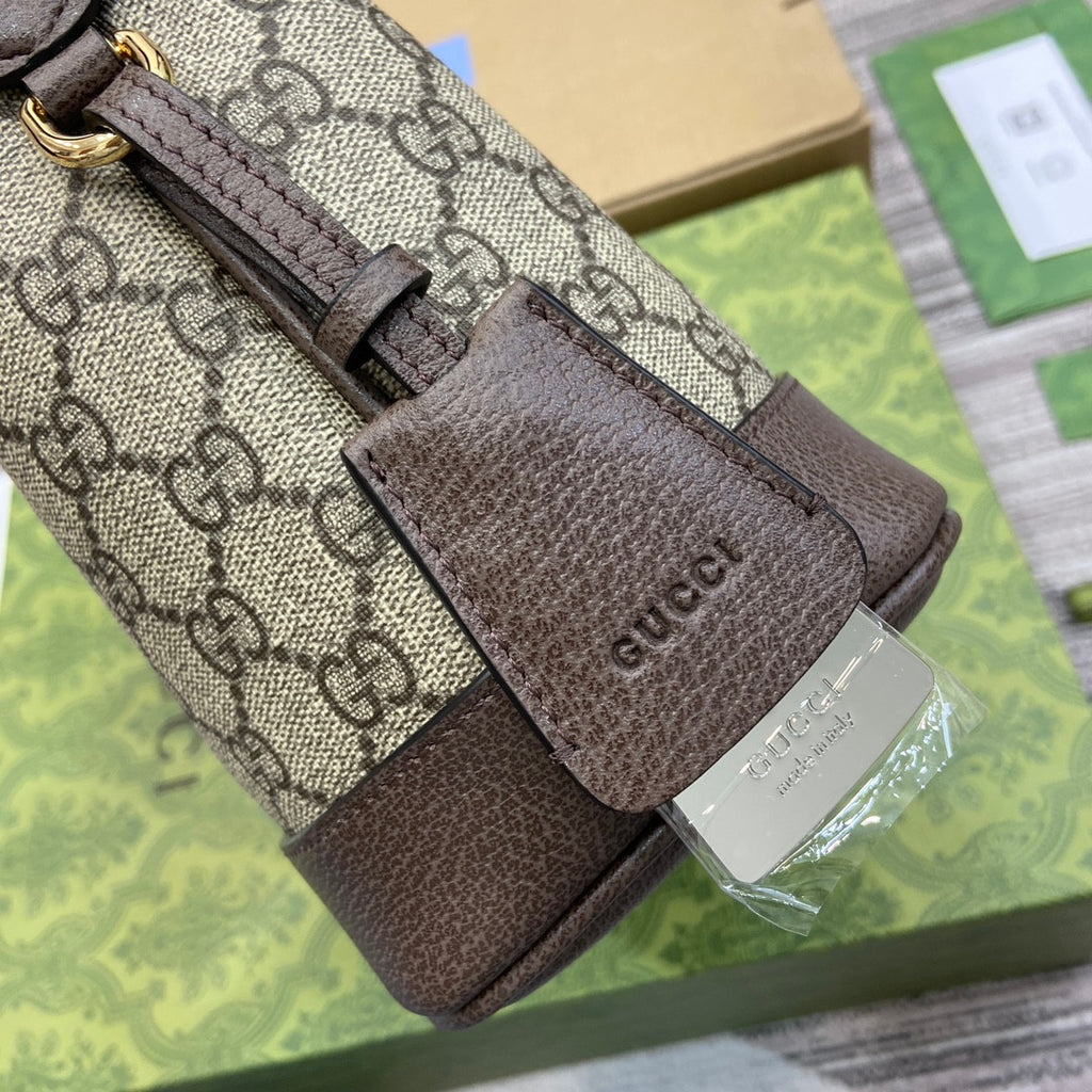 Gucci shoulder bag