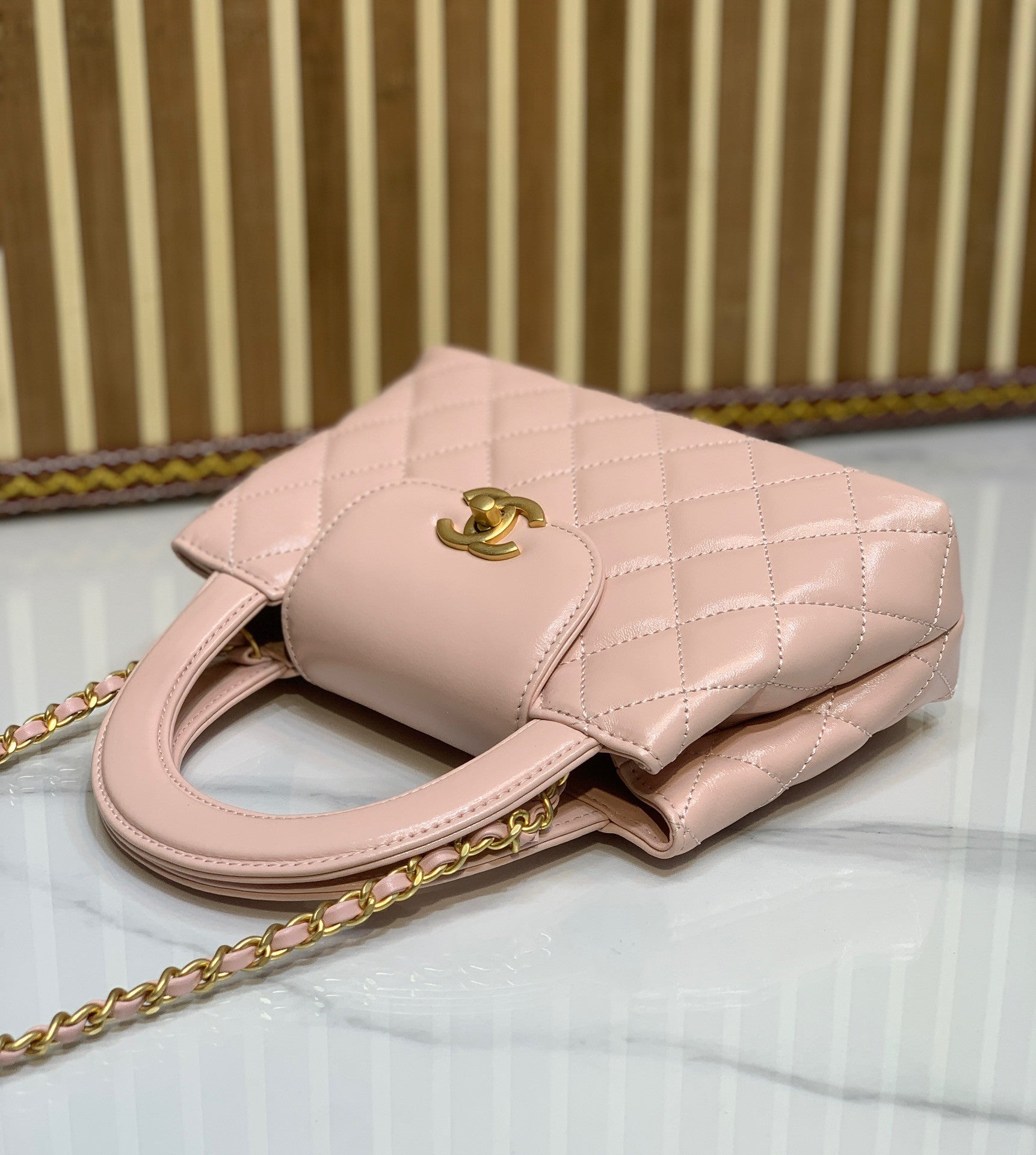 Kelly bag in powder pink